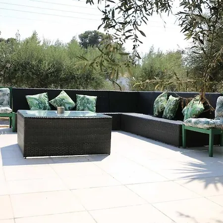 Hercules And Achilles Studio 3 Apartment Porto Heli