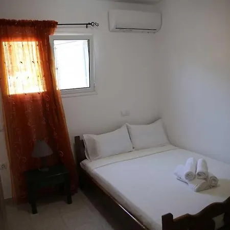 Hercules And Achilles Studio 3 Appartement Porto Heli
