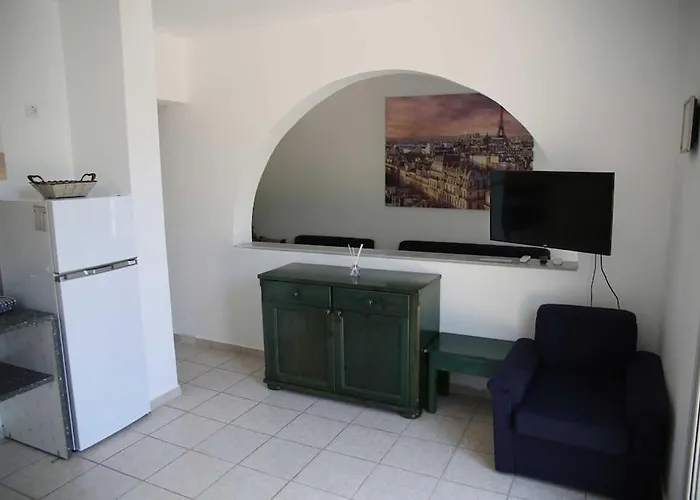 Hercules And Achilles Studio 3 Apartment Porto Heli